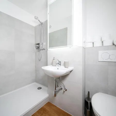 Favorite - And - Apartment