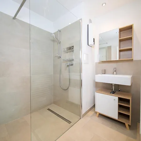 Favorite - And - Apartment Neuss