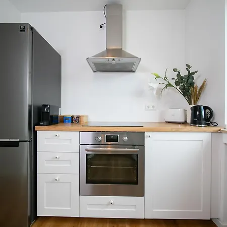 Apartment Favorite - And -