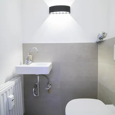 Favorite - And - Apartment