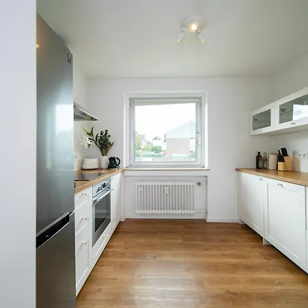 Favorite - And - 노이스