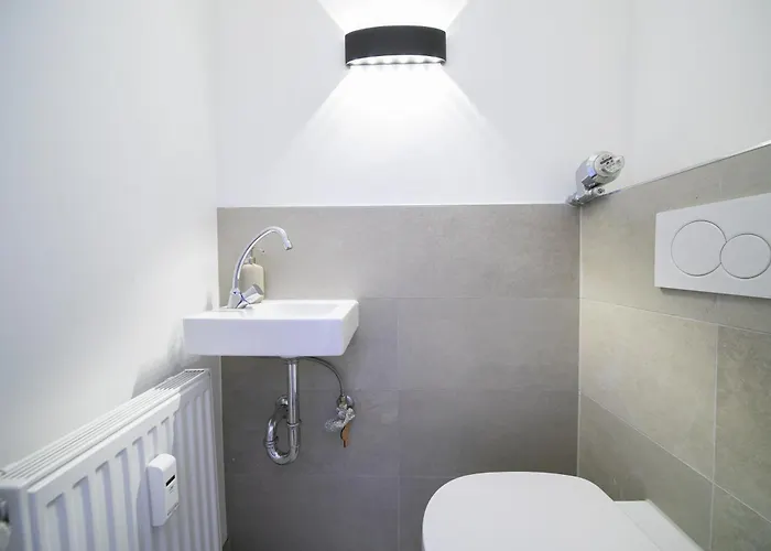 Favorite - And - Appartement